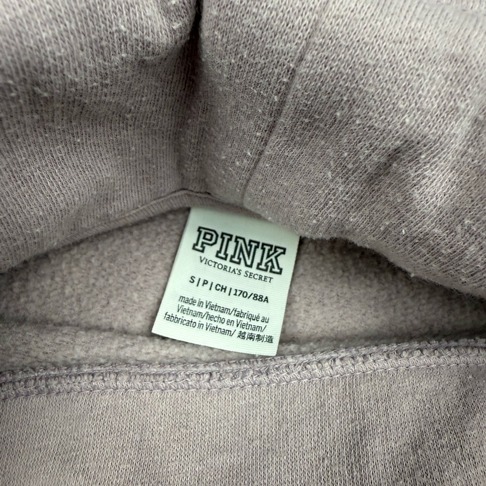 PINK Victoria's Secret Women's Sweater - Light Purple - Picture 2 of 4